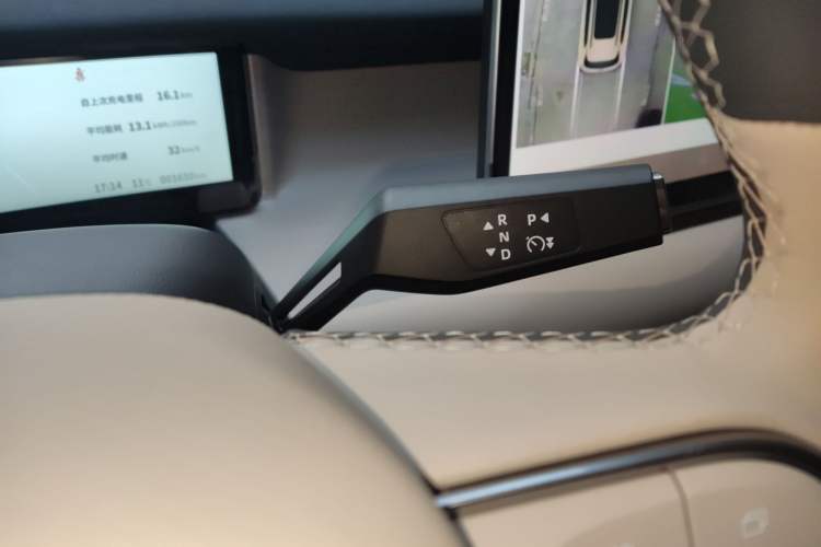 Used Dongfeng NAMMI 06 2025 471 Pro