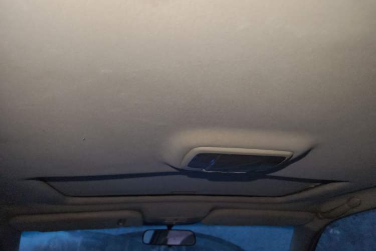 Used Hyundai MoInca 2009 1.8L Manual Luxury Edition GL