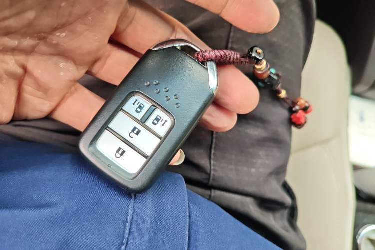 Used Honda Odyssey 2015 Revised 2.4L Luxury Edition Vehicle Key