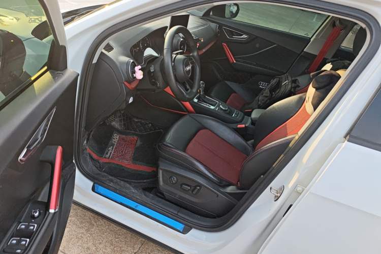 Used Audi Q2L 2018 35 TFSI Fashion Dynamic Version China VI Emission Standard
