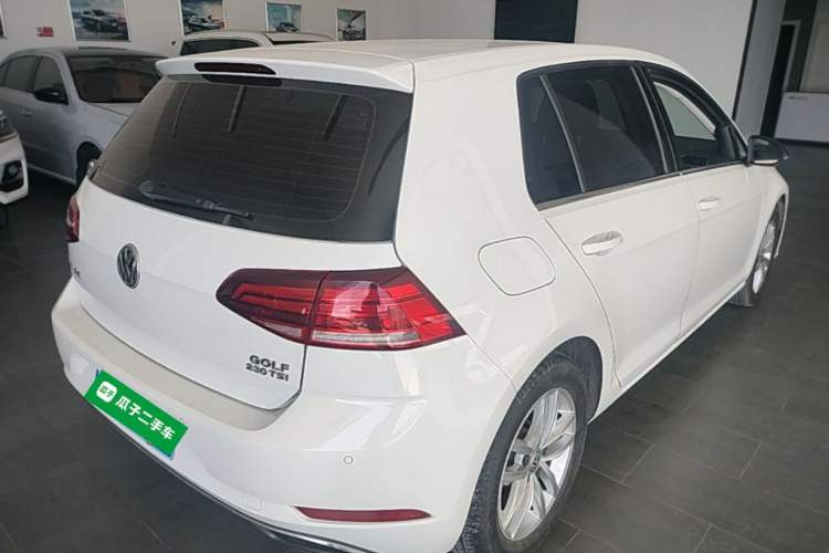 Used Volkswagen Golf 2018 230TSI Automatic Comfort Model