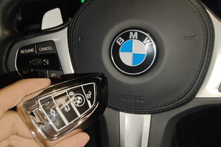 Used BMW 3 Series 2020 325Li First Edition
