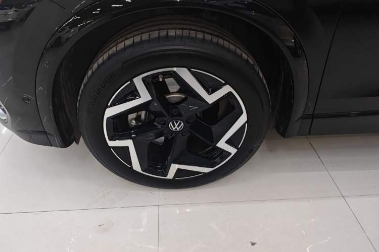 Used Volkswagen Tiguan L 2026 Model, PRO 380TSI Two-Wheel Drive R-Line Smart Leading Edition