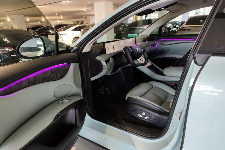 Used IM LS6 2023 Max Standard Edition