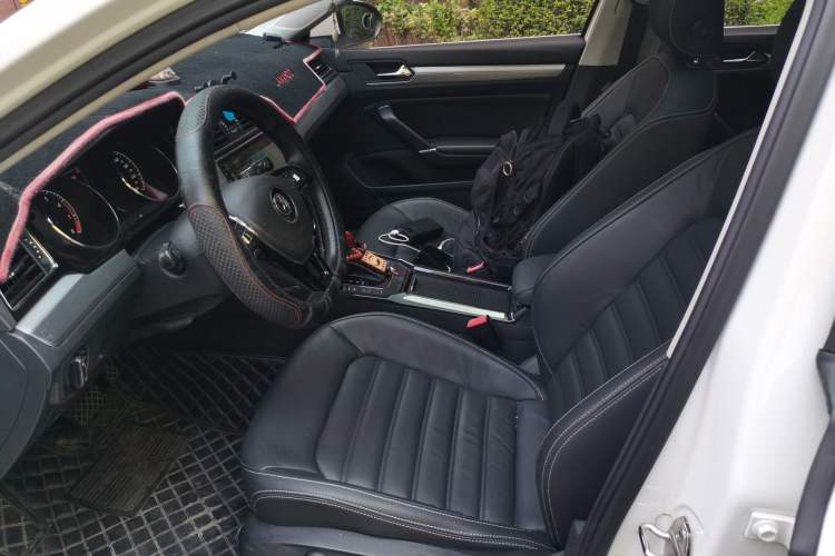 Used Volkswagen Lamando 2017 280TSI DSG Luxury Edition
