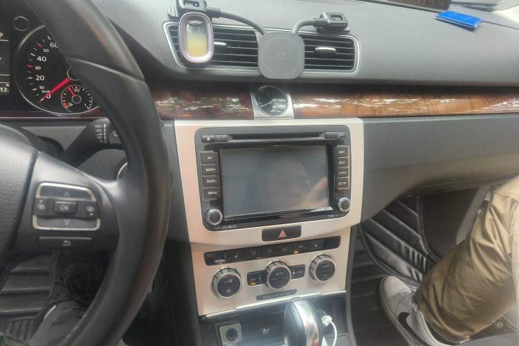 Used Volkswagen Magotan 2012 Travel Edition 2.0 TSI Comfort Version