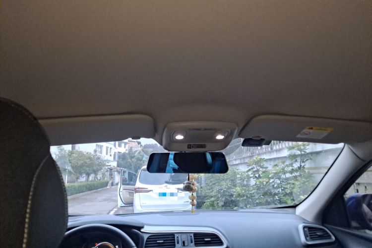 Used Renault Kadjar 2017 2.0L Two-Wheel Drive Fashion Edition
