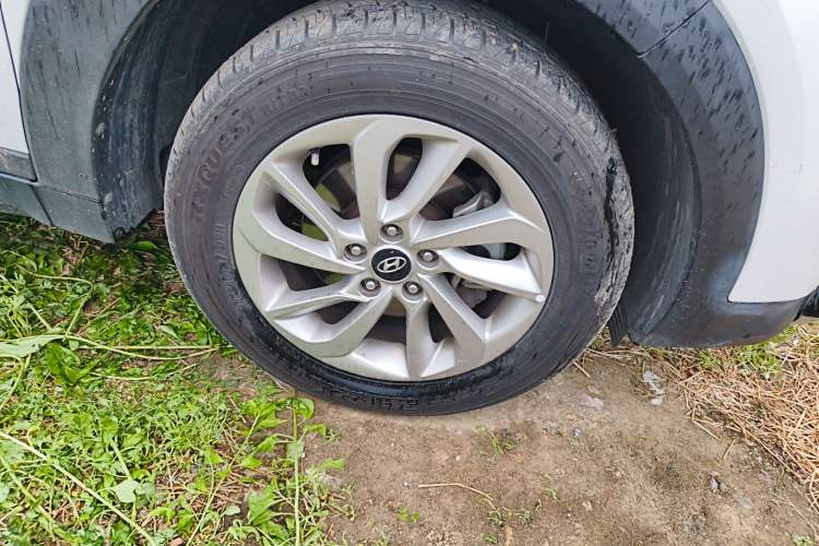 Used Hyundai Tucson 2018 1.6T Dual-Clutch Two-Wheel Drive 15th Anniversary Special Edition
