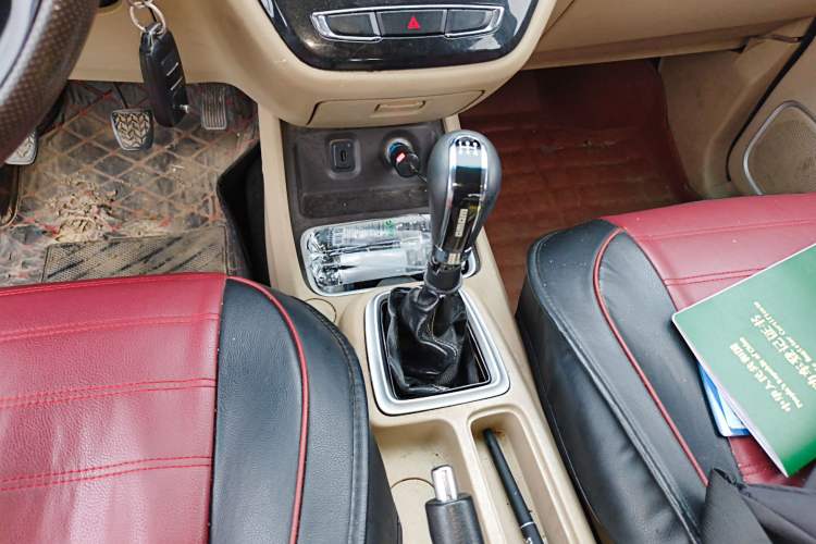 Used Jinbei 750 2015 1.5L Luxury Model Gear Lever