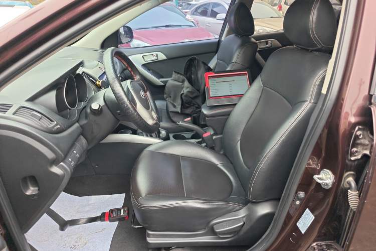 Used Kia Forte 2014 1.6L MT GL
