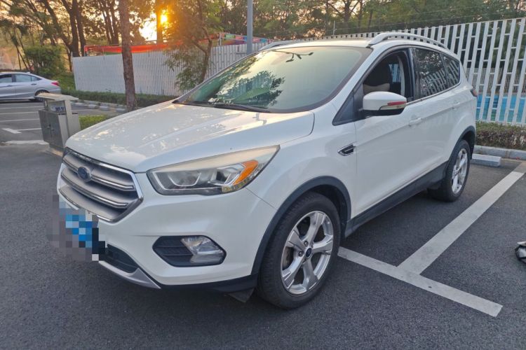 Used Ford Kuga 2017 EcoBoost 180 Two-Wheel-Drive Platinum Edition