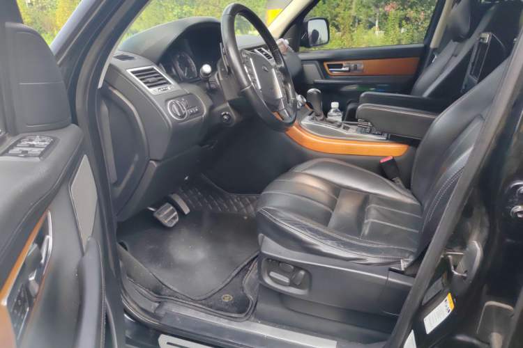 Used Land Rover Range Sport 2013 3.0 TDV6 Diesel Edition