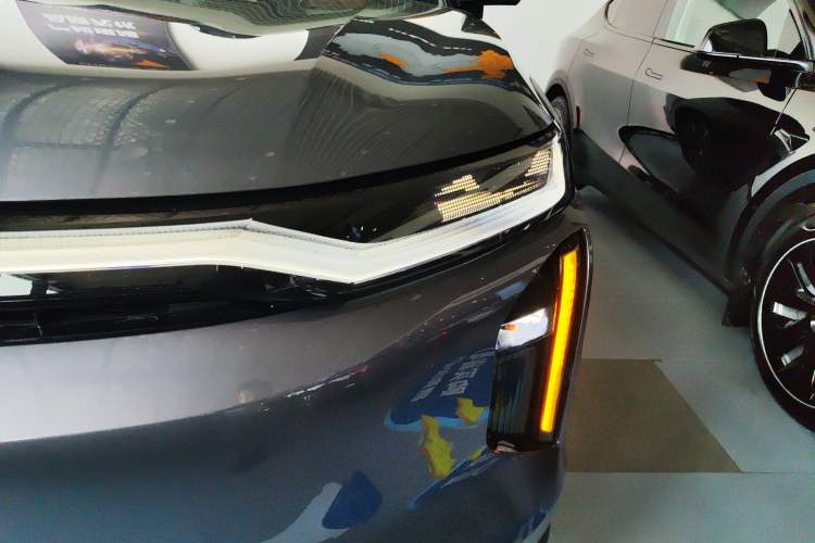 Used GAC Trumpchi Xiangwang S7 2025 205 km Max LiDAR Version Left Front Headlight