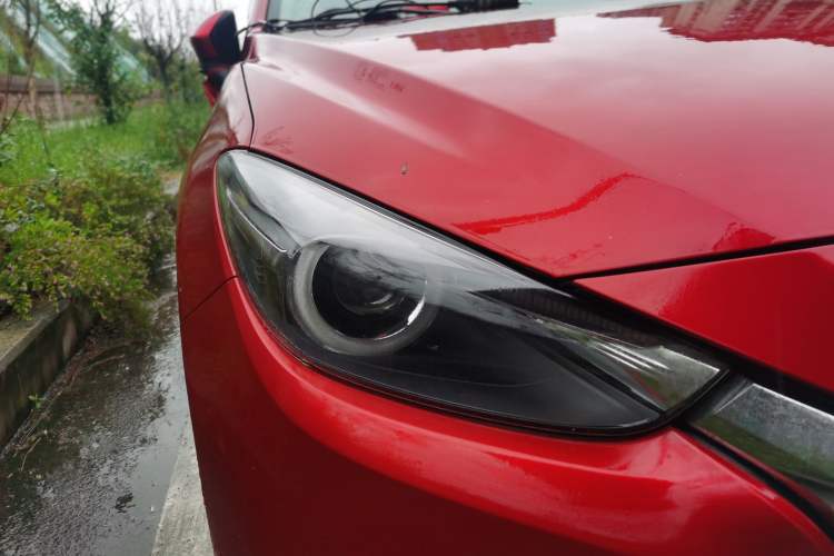 Used Mazda Mazda 3 Axela 2017 Sedan 1.5L Automatic Luxury Model Emission Standard China V