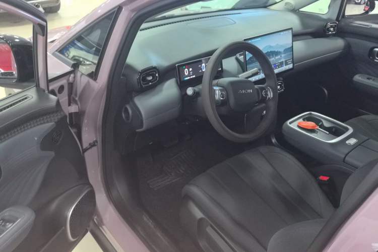 Used AION UT 2025 330 Starlight Edition