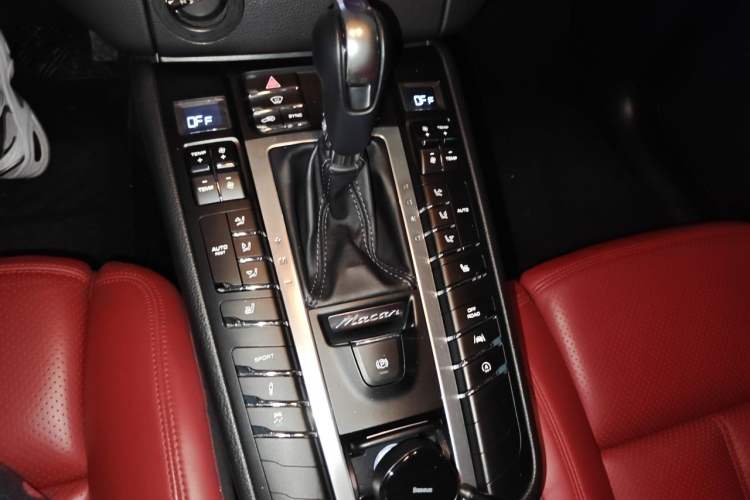 Used Porsche Macan 2017 Macan 2.0T