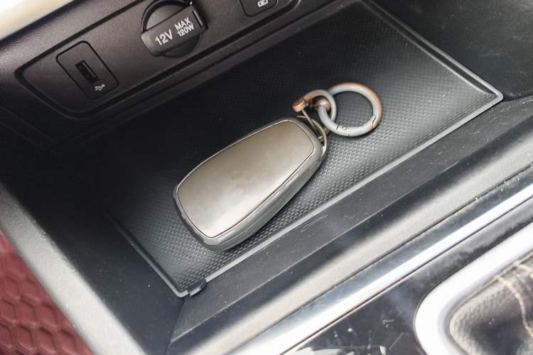 Used CHANGAN Eado 2020 PLUS 1.6L GDI Automatic Luxury Model Interior 1