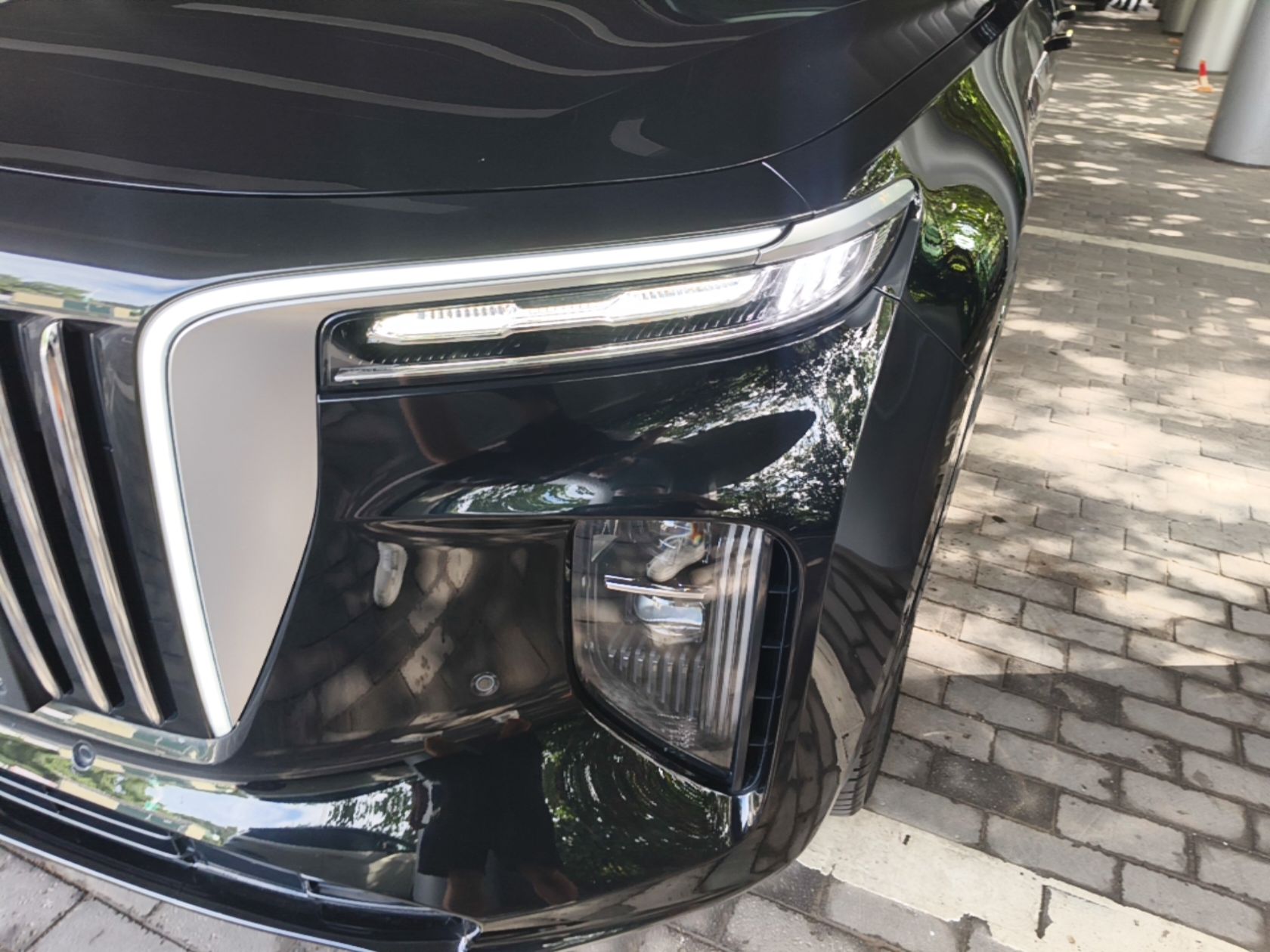 Hongqi E-HS9 2022 690 km Range Flagship Edition Six Seats — снимка 8