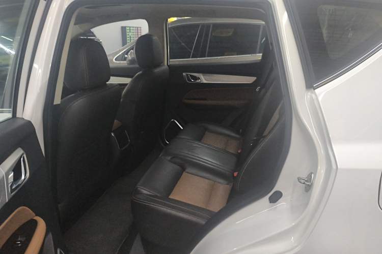 Used Geely Auto Vision X6 2018 1.4T CVT 4G Connected Luxury Version
