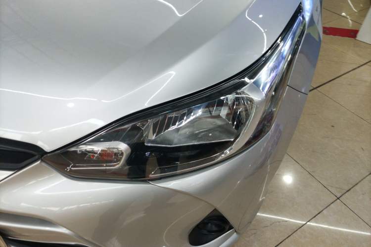 Used Toyota YARiS L Zhi Xiang 2019 1.5E CVT Dynamic Edition China VI compliant Left Front Headlight