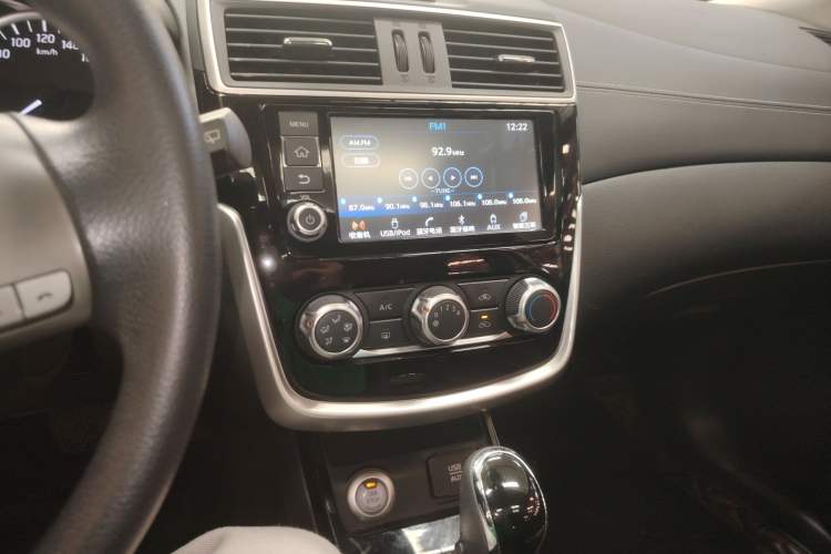 Used Nissan Tiida 2016 1.6L CVT Smart Drive Edition