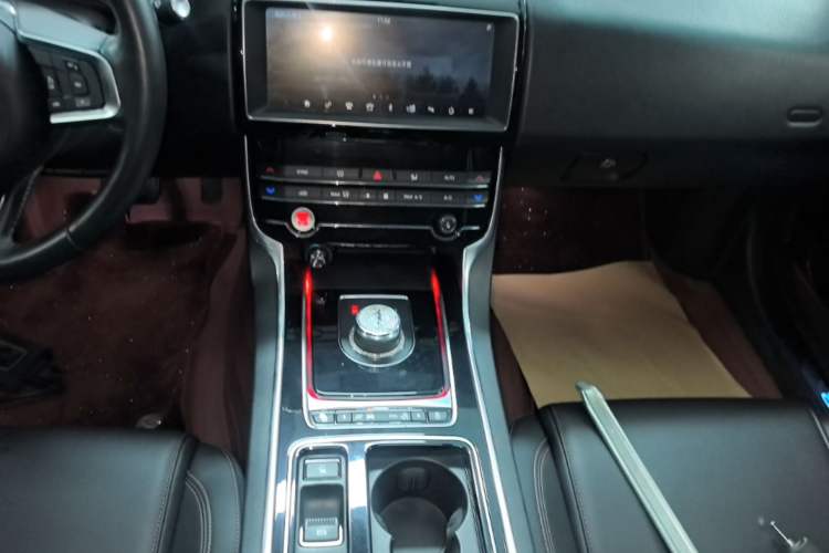 Used Jaguar XEL 2019 2.0T 200 PS Luxury Edition
