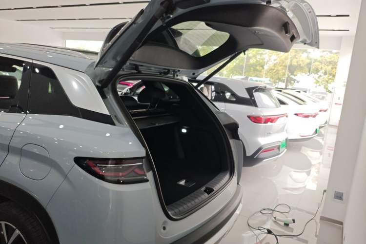 Used BYD Song L DM-i 2025 Intelligent Driving Version 160 km Excellence Edition