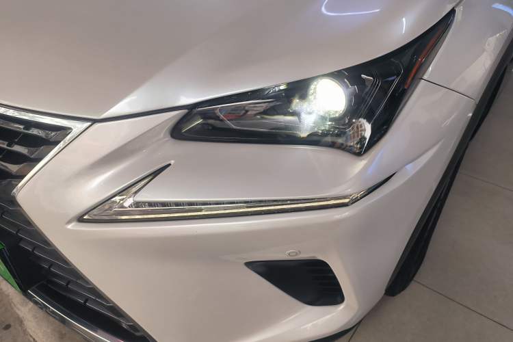 Used Lexus NX 2018 200 Front-Wheel-Drive Xingxing Edition China VI Standard Left Front Headlight