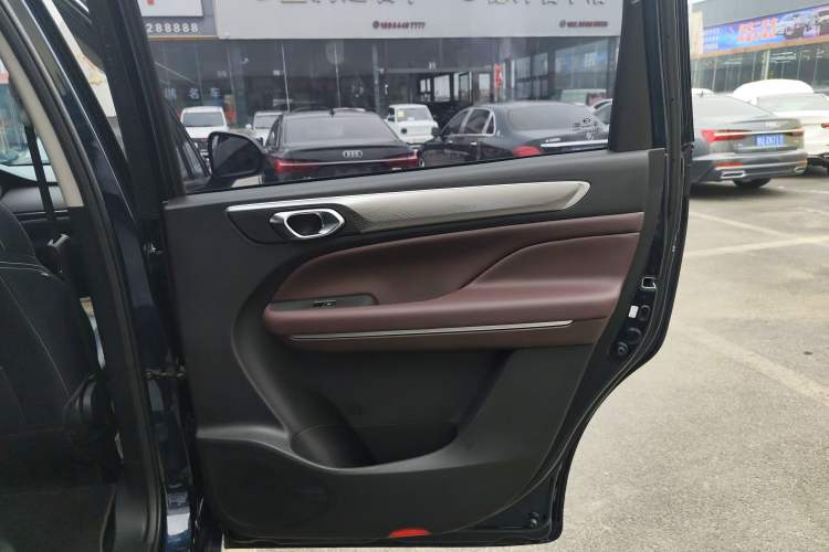 Used GAC Trumpchi M6 2023 PRO 270T DCT Luxury Edition