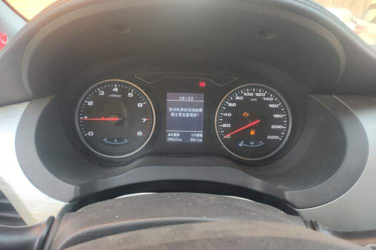 Used JAC Refine M3 2021 IKEA High-Power Edition 1.5T Luxury Model
