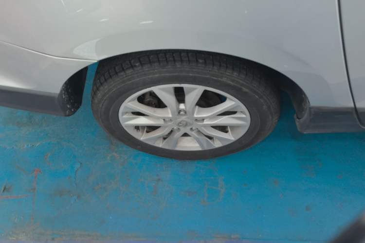 Used Baojun 730 2016 1.5T Manual Comfort Version 7 Seats
