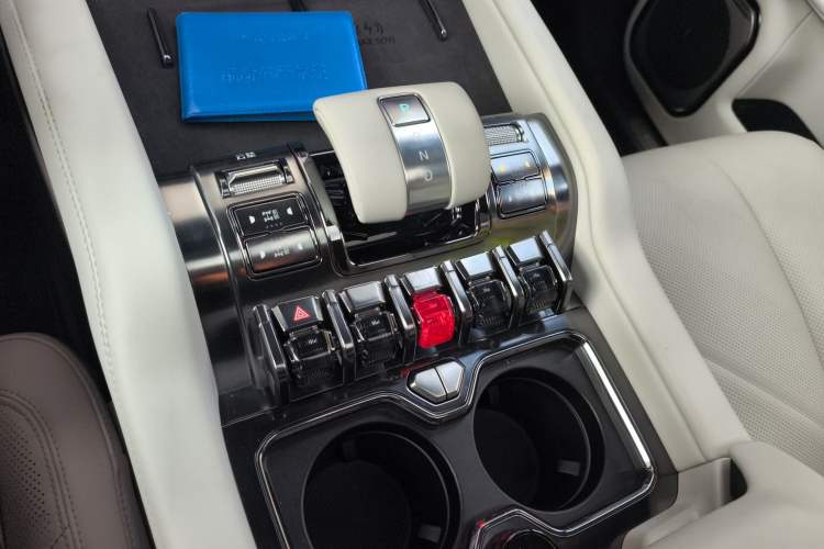 Used Formula Leopard 8 2025 Zhiyong Flagship Drone Edition 7 Seats