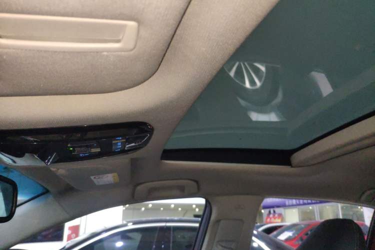 Used Toyota Harrier 2022 2.0L CVT Two-Wheel Drive Deluxe Edition