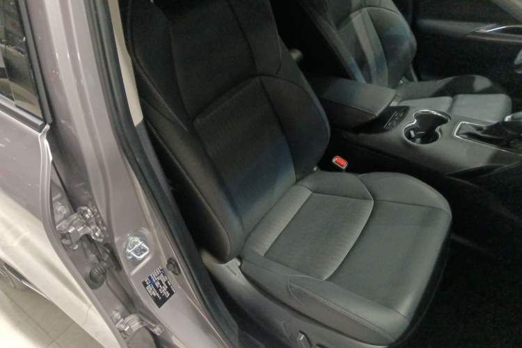 Used Toyota Venza 2022 2.0L CVT Two-Wheel Drive Prestige Edition
