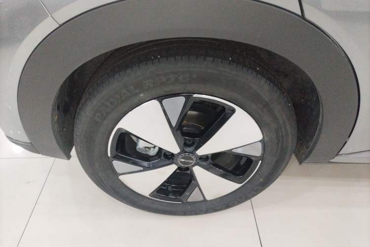 Used BYD Dolphin 2023 420 km Fashion Edition
