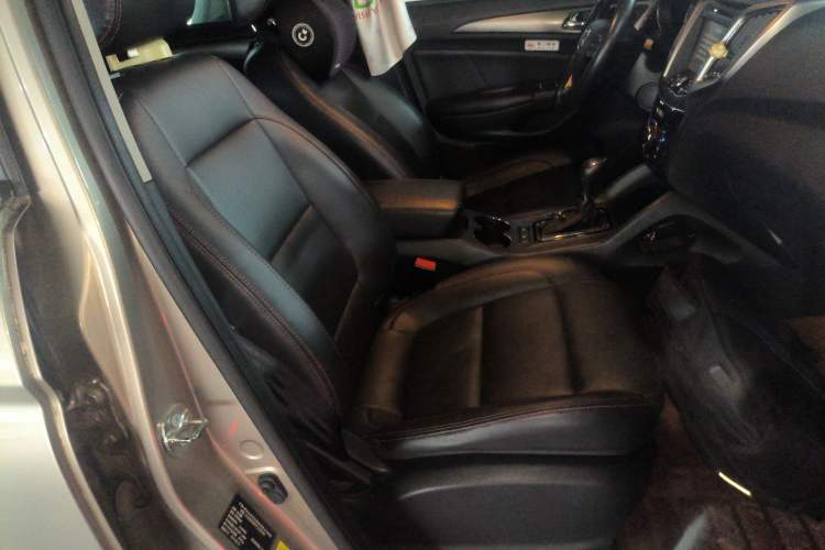 Used Changan CS75 2014 1.8T Automatic Prestige Model China IV Standard
