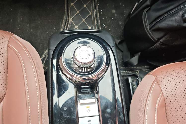 Used Wuling Bingo 2024 333 km Enjoyment Version Gear Lever