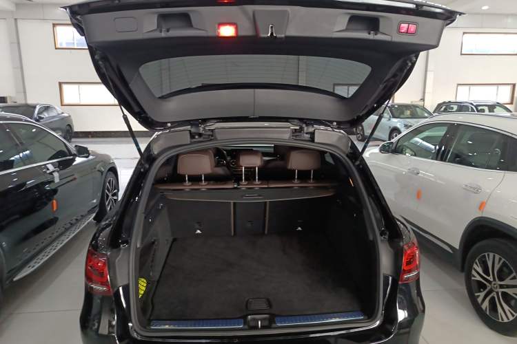 Used Mercedes-Benz GLC 2022 Refreshed GLC 300 L 4MATIC Dynamic Edition
