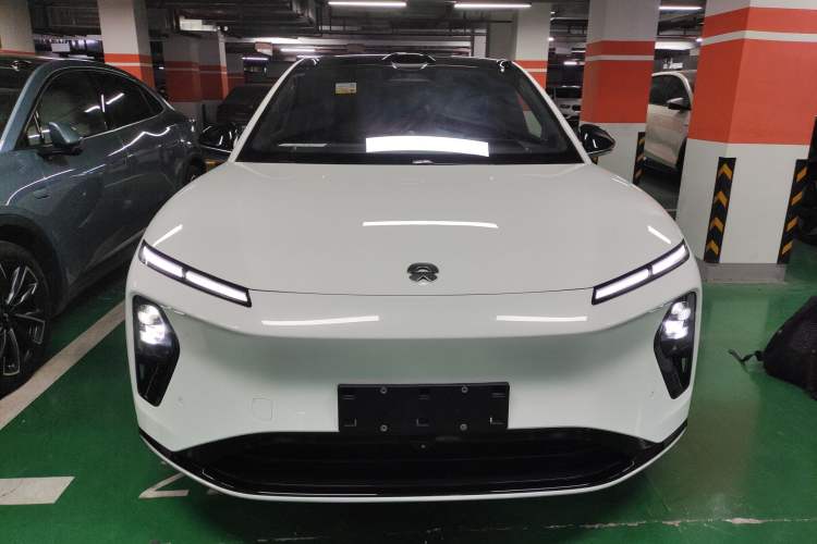 Used Nio ET9 2025 100 kWh