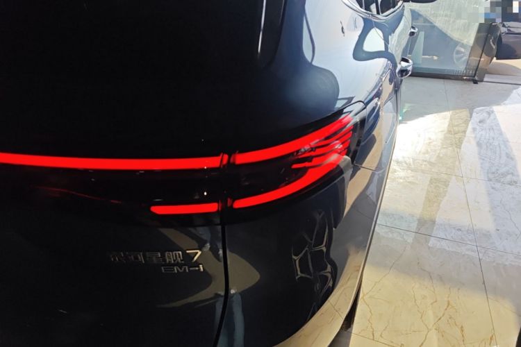 Used Geely Galaxy Galaxy Xingjian 7 EM-i 2025 120km Flagship Edition