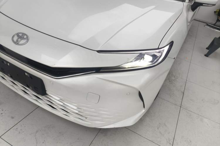 Used Toyota Camry 2024 Dual-Motor 2.0 HG Premium Edition