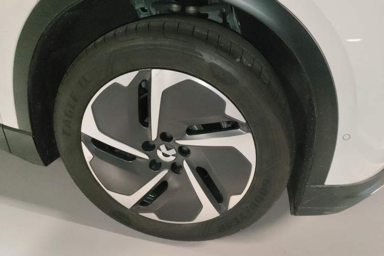 Used Nio EC6 2023 75 kWh