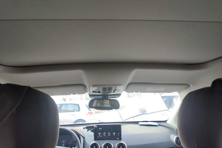 Used Wey VV5 2017 2.0T Ultra-Luxury Version
