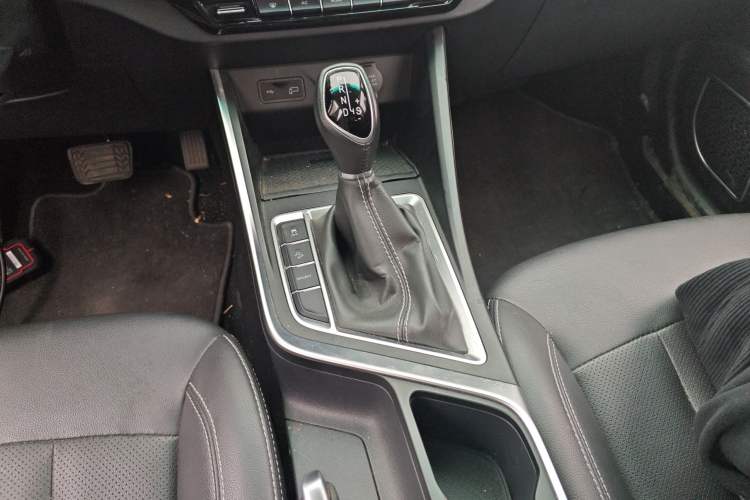 Used Geely Auto Vision X3 2019 Upgraded Model 1.5L CVT Prestige Version