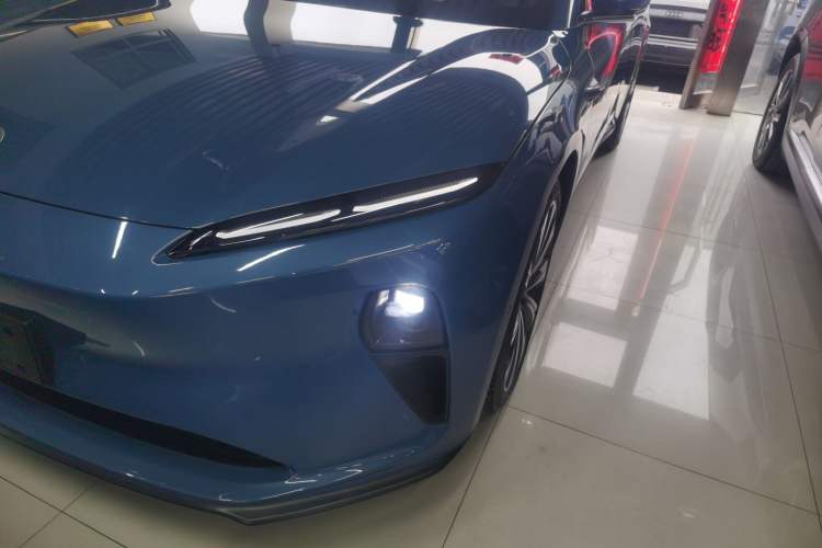 Used Nio ET5T 2023 75 kWh Touring