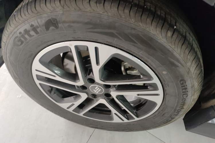 Used JETOUR Shanhai L6 2024 1.5TD DHT MAX
