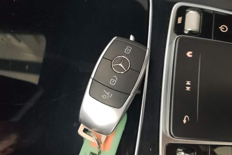 Used Mercedes-Benz GLC 2020 Facelifted GLC 260 L 4MATIC Dynamic Edition
