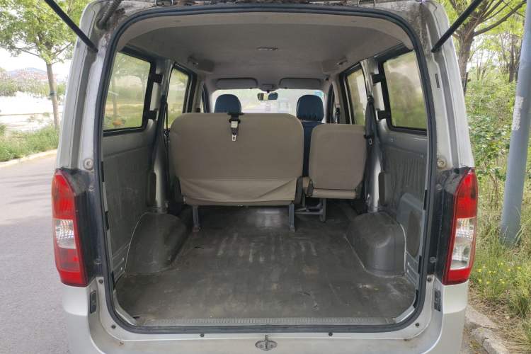 Used Wuling Rongguang V 2016 1.2L Practical Model Non-Power-Assisted