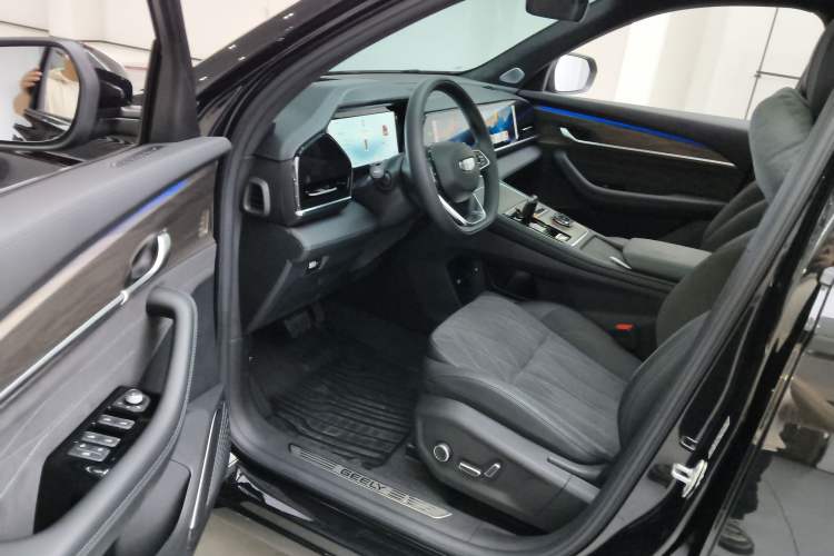 Used Geely Auto Monjaro L 2025 Dongfang Yao 2.0TD Automatic Lanxing Edition Driver Seat