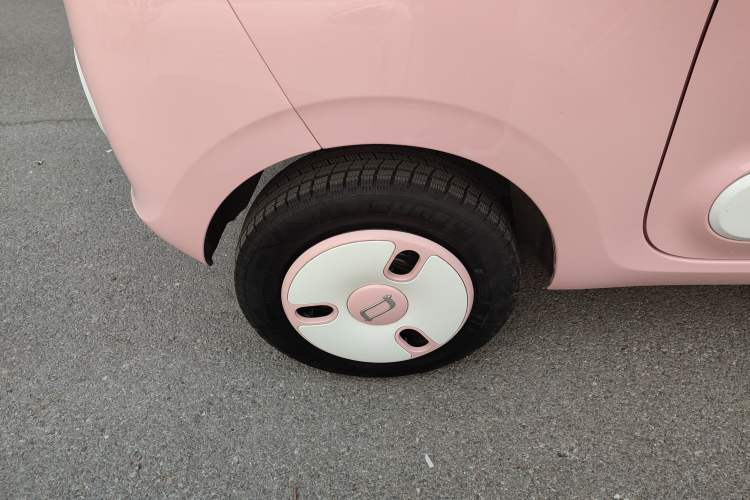 Used Bestune Pony 2025 222km Lightning Horse
